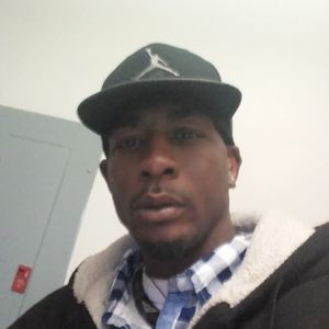 Meet your Posher, Demetris